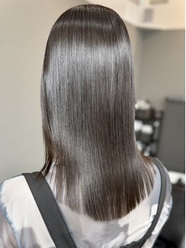 【脱縮毛矯正】カット・ストレート・トリートメントから髪質改善。くせ毛の悩みを根本解消【町田/町田駅】