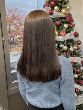 ラヴィズム(LUVISM) 顔周りレイヤー/ダブルカラー/髪質改善/ケアブリーチ万代新潟駅