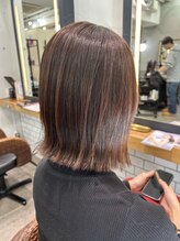 レッドネオ エビス(Redneo ebisu)&nbsp;恵比寿おすすめ/美髪/前髪あり/切りっぱなしボブ