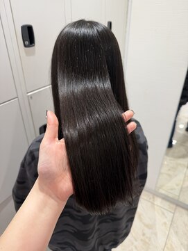 ケンジ 平塚 アネッタ(KENJE annetta) 艶髪/髪質改善