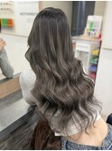 シルバーグレージュ