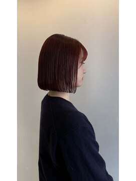 ヘアープレイス ヴィブ(hair place VIVE) 切りっぱなしボブとワインレッド