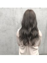 ベルベチカ(Belvetia)&nbsp;色持ちがいいダークグレーカラー