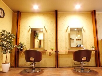 アーセル ヘアデザイン(ARCELL hair design)の写真/マンツーマン施術で一人ひとりに合ったスタイルをご提案◎プライベート空間で贅沢なリラックスタイムを…♪