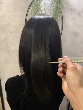 アドール(ADOR) オリーブアッシュ