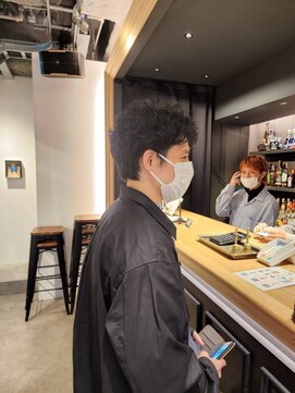 ブロック ジャポン(bloc japon) カット前下がりのパーマショート