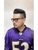 エメック オブ ヘアー(Emec of Hair)&nbsp;バッシっと決まるリーゼントフェードスキンフェードアップバング