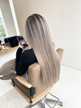 アルーナビューティデザイン バレイヤージュ