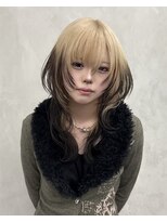 ガルテ(GARTE) ウルフカット×デザインカラー