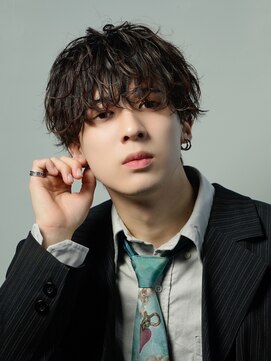 ゴールド 京都 三条(GOALD) ラウンドマッシュ緩め波巻きパーマ