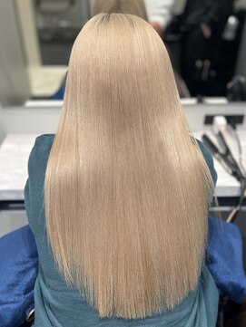 ユニー(uniii) 艶髪ハイトーン