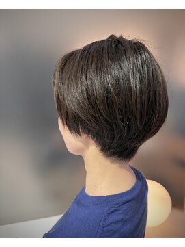 ピンナップ (PINUP) 丸みショート 20代30代40代50代