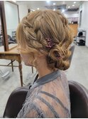 お団子ヘア お呼ばれヘア 結婚式 シニヨン ヘアセット 成人式