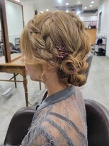 ビバラヘアー(VIVA LA HAIR)&nbsp;お団子ヘア お呼ばれヘア 結婚式 シニヨン ヘアセット 成人式