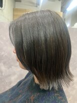 ブレイブ 福岡天神店(BRAVE) オリーブカラー