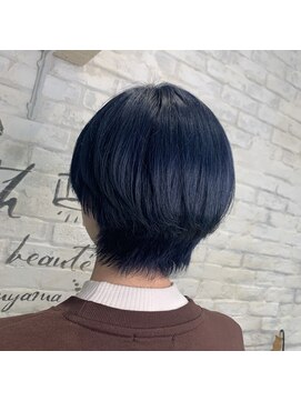 アース コアフュールボーテ 新潟紫竹山店(EARTH coiffure beaute) ネイビーブルー！