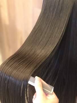 アイラス(I'LAS) 大人ロング/艶髪/イルミナカラー/髪質改善/Aujua/上品スタイル