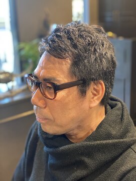 リバティ(LIBERTY) ビジネスマン★ツーブロック前髪横流しナチュラルショートヘア