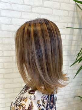 ビス ヘア アンド ビューティー 西新井店(Vis Hair＆Beauty) 20代30代40代ハイライトハンサムショート前下がり小顔