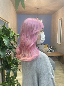 トラックヘアークリエイト(TRACK HAIR CREATE) pink color.