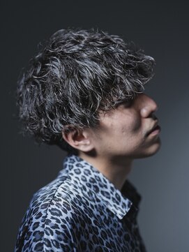 アウル 心斎橋(owl) マッシュ×波巻きパーマ×黒髪×ツイストスパイラル×メンズ