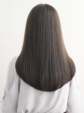 ニーフ 恵比寿(neaf) イメチェン　ホワイトブロンド　外ハネボブ 美髪　ワイドバング