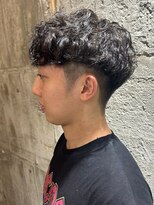 ニアウ 伊勢崎連取店(Niau)&nbsp;波巻きスパイラルパーマツイストスパイラルパーマメンズマッシュ