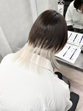 ファイブバイジエクト 堀江(FIVE by The Ect) ホワイトカラー