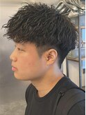 刈り上げセンターパートフェザーパーマサーフカールs