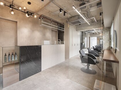 イルダバイグラッシー センター北(iluda by glassi)の写真