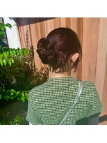 スタイル(STYLE)&nbsp;編み込みシニヨンの上品お呼ばれアレンジ