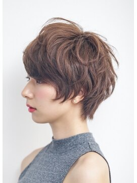 メルクマール(MERKMAL) エレガントなコンパクトショート