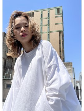 キーゴ 博多(KY-GO.) 金髪ウルフ　medium