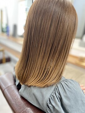 ランプ(Lamp) くびレイヤーグレーベージュニュアンスカラー白髪染め白髪ぼかし