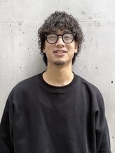 ジーナ 梅田(Zina) 根本 康裕