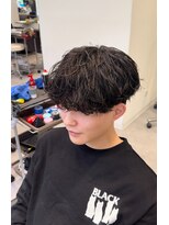 オーシャントーキョー 仙台(OCEAN TOKYO)&nbsp;波巻きツイストスパイラルツーブロック刈り上げメンズパーマ