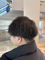 ケンジ 平塚 アネッタ(KENJE annetta) 刈り上げマッシュ ツイストスパイラルパーマ