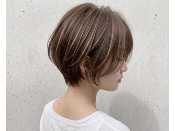ファーレ(Fare)の写真/白髪を隠すから活かすへ。大人女性のための上品ぼかしカラー【髪質改善カラー/白髪ぼかし/脱白髪染め】