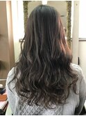 ほんのりラベンダーのシルバーアッシュ