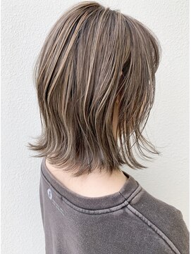 モリオ フロム ロンドン サッポロファクトリー店(morio FROM LONDON) 【morio札幌】大人かわいいハイライトカラー外ハネミディ