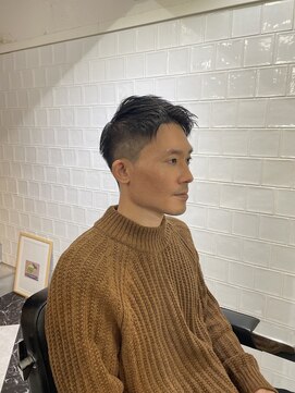 メリケンバーバーショップ フクオカ(MERICAN BARBERSHOP FUK) ナチュラルビジネスフェード