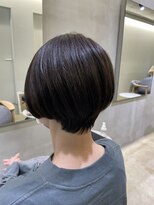 ベイル 登戸(Baill)&nbsp;大人可愛い20代30代40代黒髪前下がりショートボブ丸みショート
