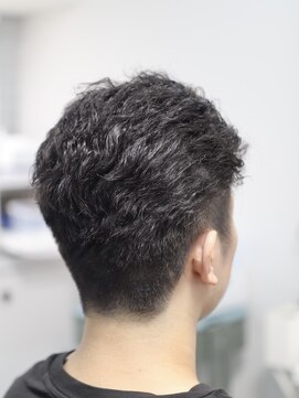 エマ(Emma) メンズピンパーマ