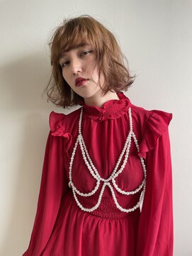 シアン(cyan.) ベージュカラー/切りっぱなしボブ