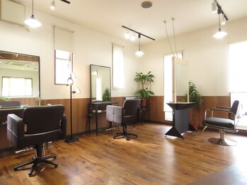 美容室Ｃ-ＬｉＭｉＴ