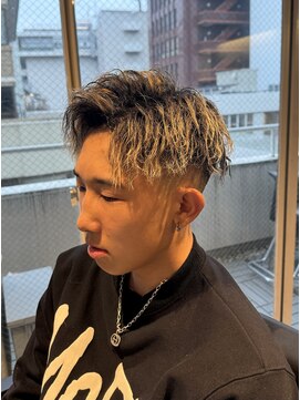 リベラル 天神(LIBERAL) ツイストメッシュ