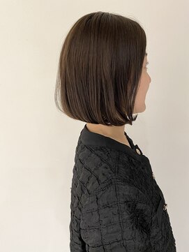 リコ(Rico) 大人ショート黒髪マッシュショートハンサムショート前髪長め