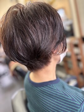 ゆるパーマ　ウェーブヘア　大人女性　ボリューム　40代50代60代