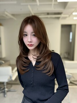 アマトウキョウスマートサロン(AMA TOKYO×Smart Salon) 韓国ヘア　2wayバング  レイヤーカット くびれヘア  顔周り