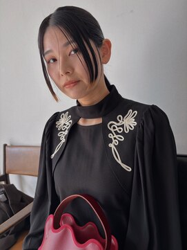 大人可愛いナチュラルストレート涼しげヘアこなれヘア